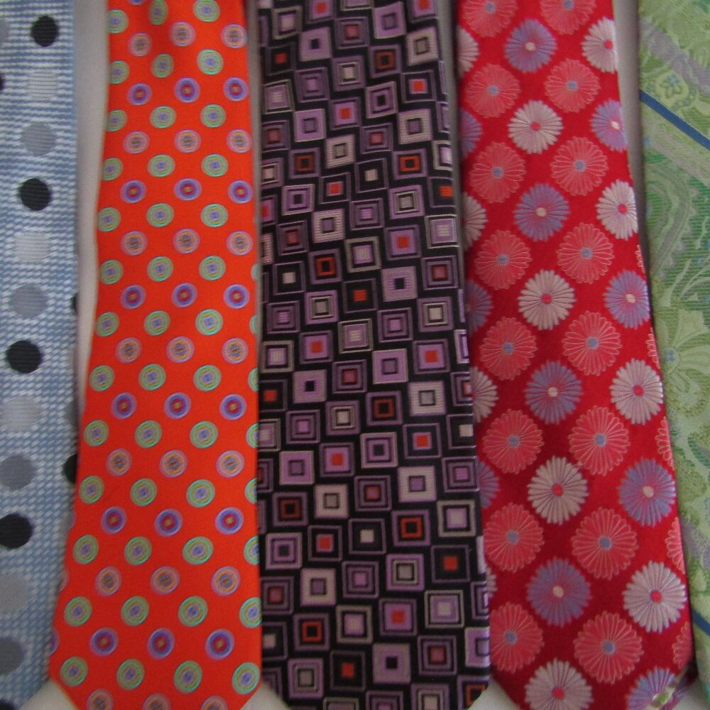 5 Pc Lot Of Designer  Mens Silk Neck Ties,  modern colors, Robert Graham, Ted Ba